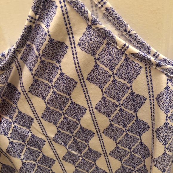 Blue and white tank top, size M. - Picture 2 of 2